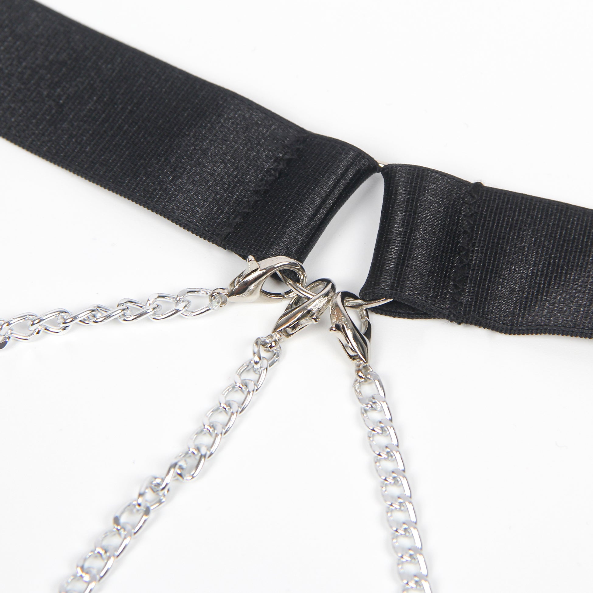 Oh Yeah - Body con Trasparenze e Choker con Catene