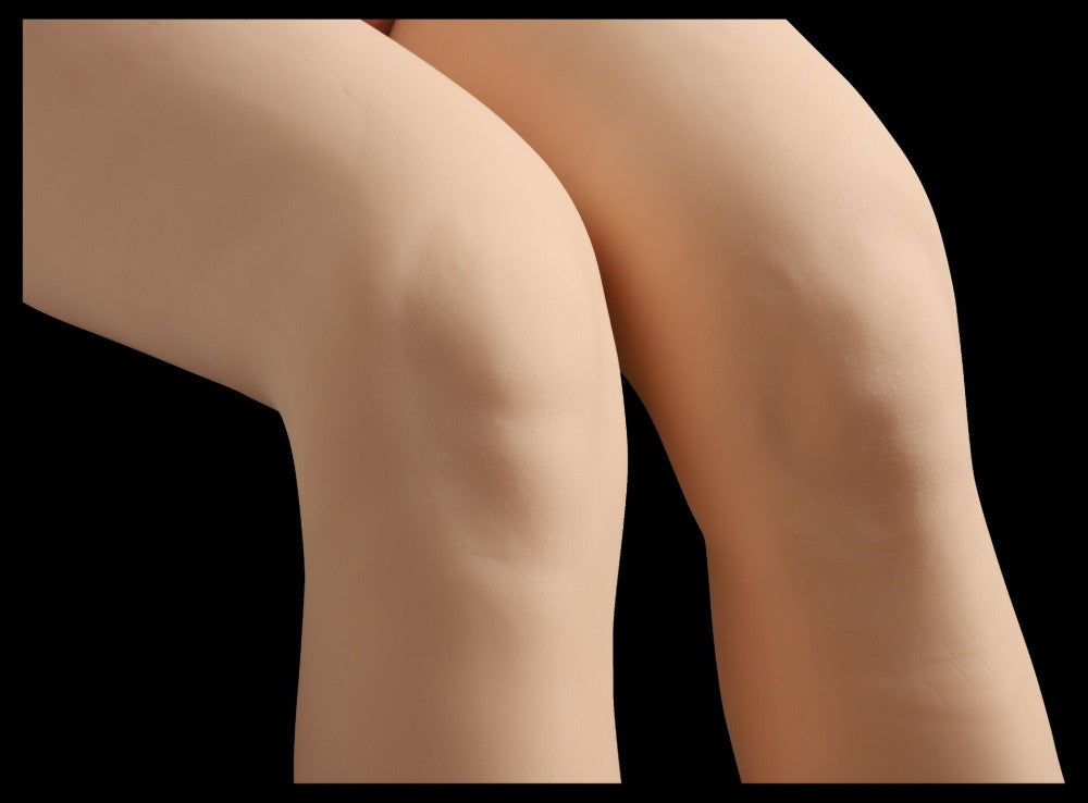 Masturbatore a torso con 2 fori dolci