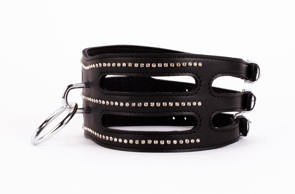 Collare Traingo di design realizzato in morbida pelle di vitello nera
