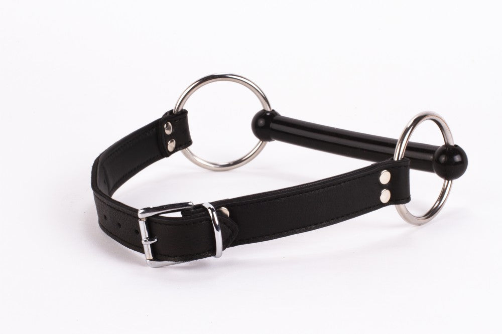 Parte superiore in morbida pelle di vitello e imbottitura in pelle di agnello con bocchino in silicone nero